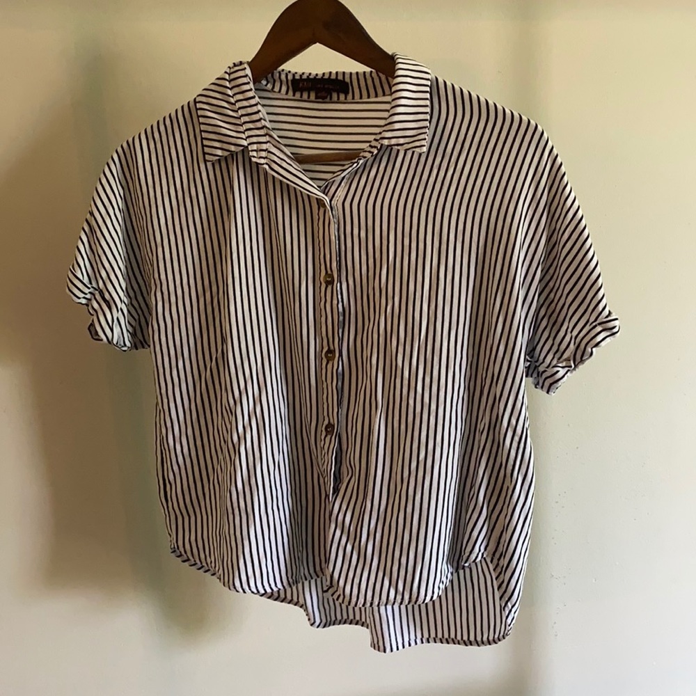 Black and white button down shirt